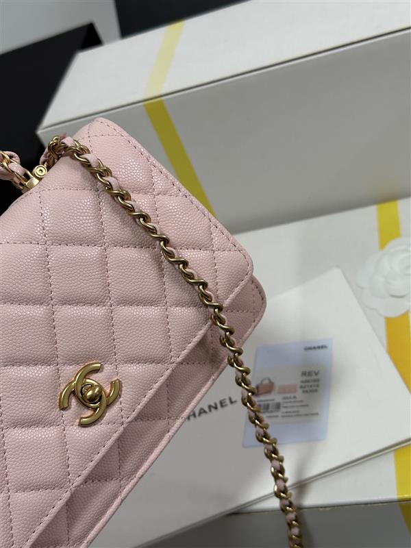 2026127205142864 700